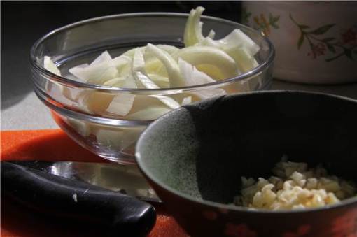 garlic and onions for sauteing